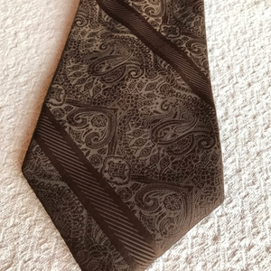 Vintage Hollyvogue Men’s Necktie‎